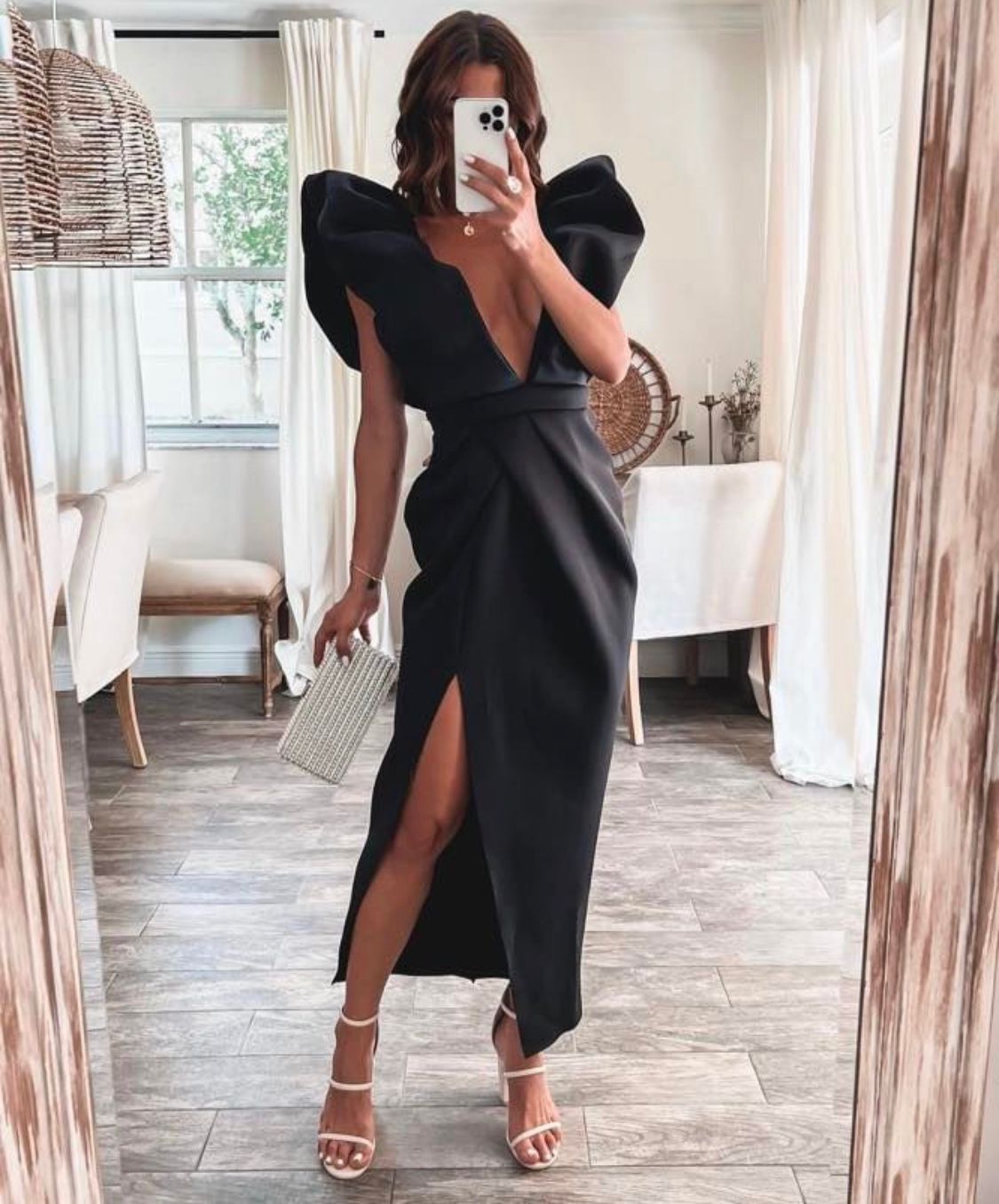 Noir Classic Vestido