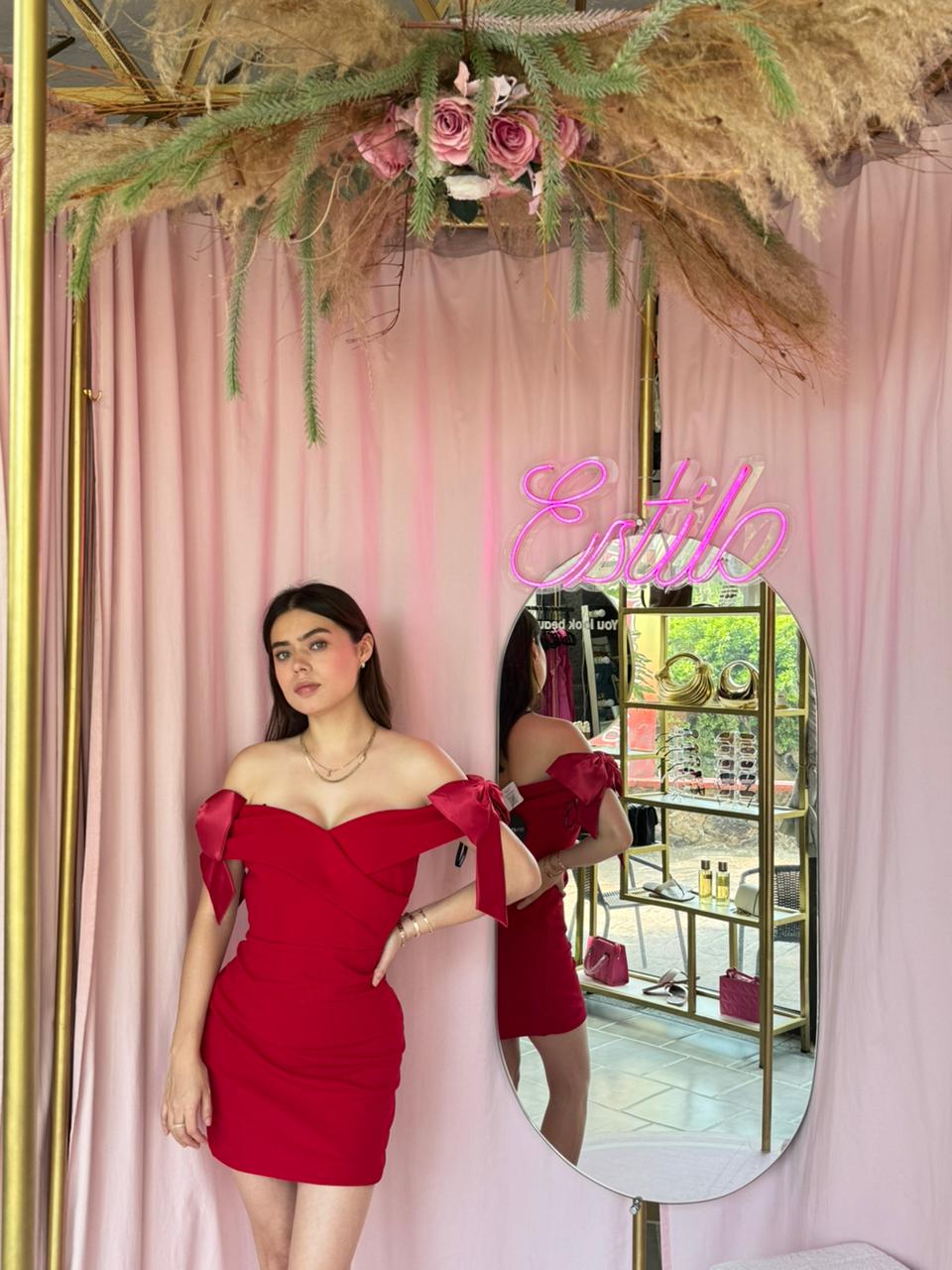 Vestido Moños Carmín