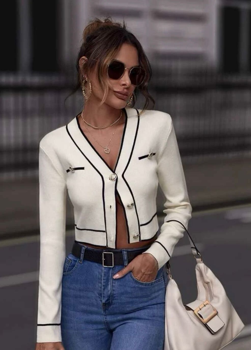 Elegancia Clásica Blusa