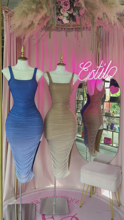 ⸻

✨ Vestido “Luxe Azul” – Brilla con elegancia ✨